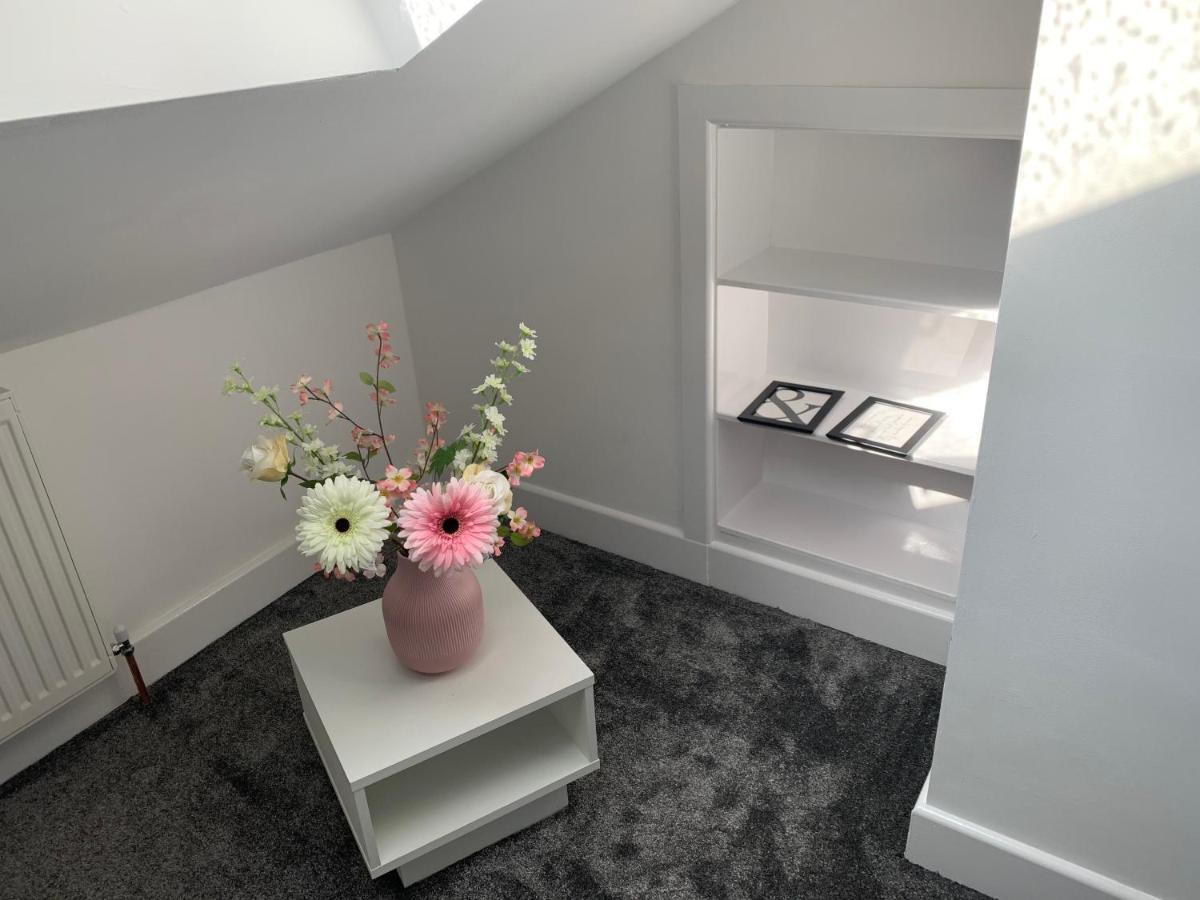 Kunda House Galton Bridge Hotell Birmingham Eksteriør bilde